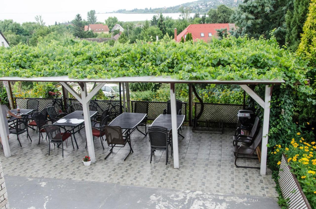 Pigal Panzio Bed & Breakfast Badacsonyörs Exterior foto