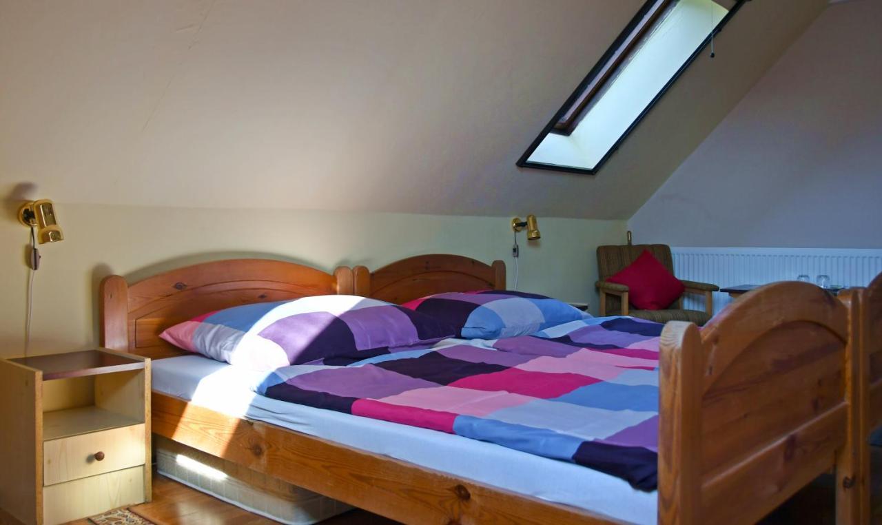 Pigal Panzio Bed & Breakfast Badacsonyörs Exterior foto
